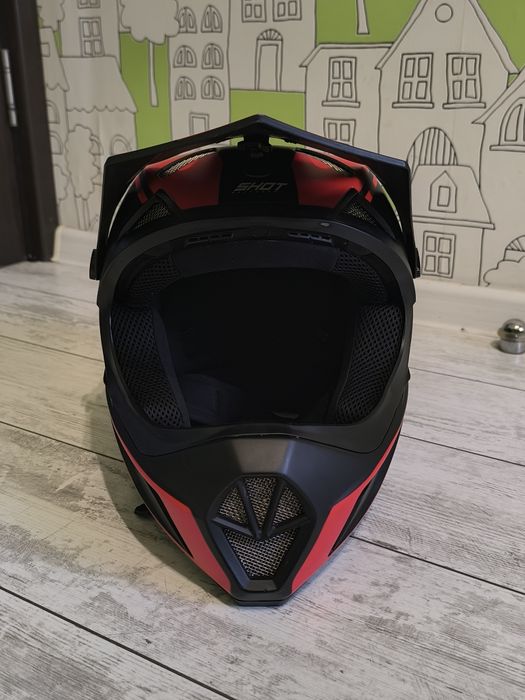 FULL FACE SHOT Helmet размер "s"