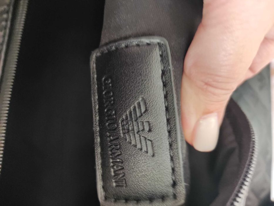In stoc voiaj, geanta sport Piele  Emporio Armani 1109.19