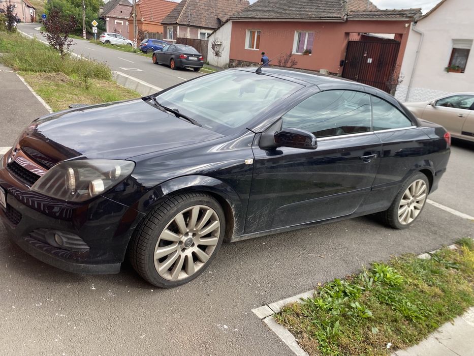 Opel astra twintop 1.9 diesel 150 cp