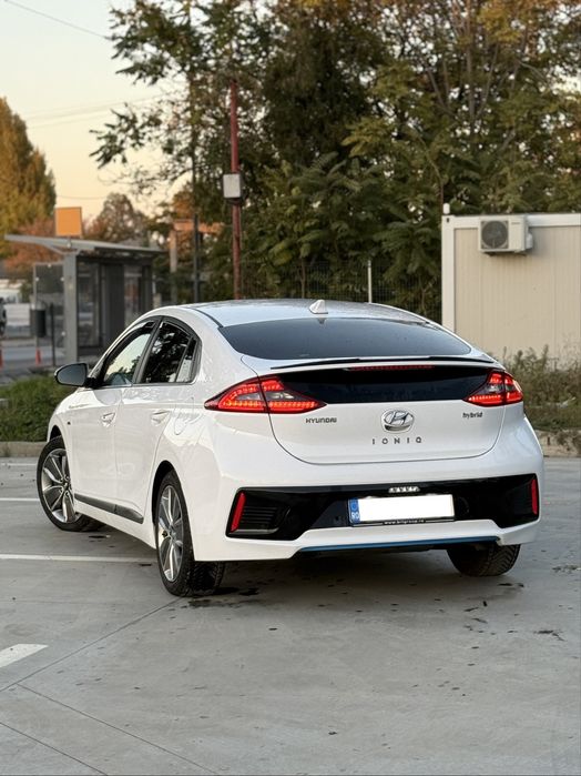 Vand Hyundai Ioniq HYbrid 2017 / Rate avans 0