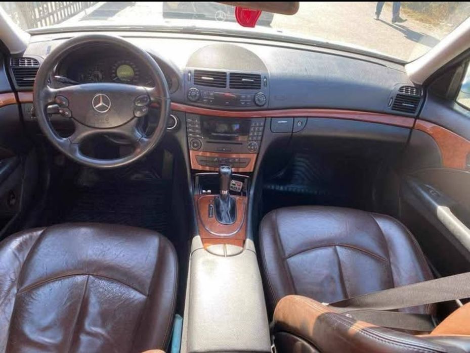 Vand sau schimb Mercedes eclass facelift