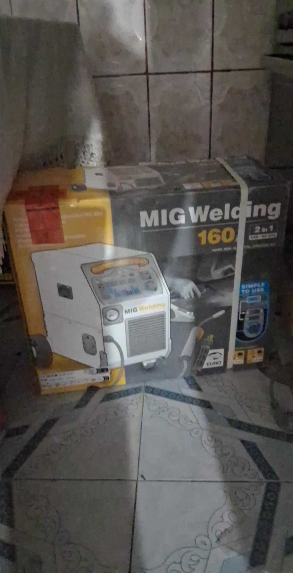 Scule pentru cine cunoste