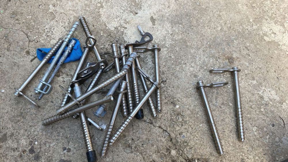 Карабинери и 8-ци