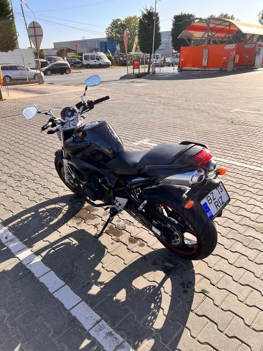 Yamaha       fz6