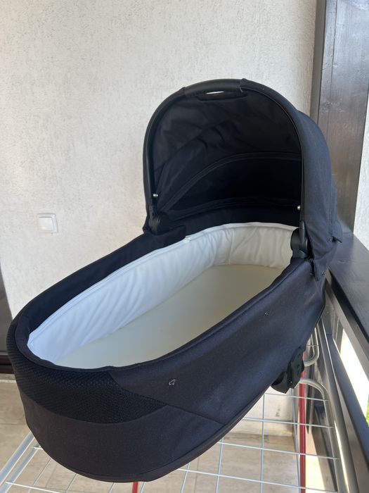 Landou Cybex S Lux Moon Black