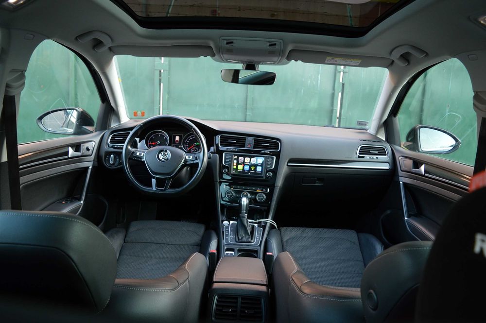 VW Golf 7 VII R-Line / DSG / Panoramic / 1.6 TDI BlueMotion / Highline