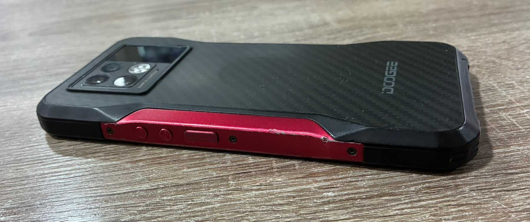 Телефон DOOGEE V20  256/8gb