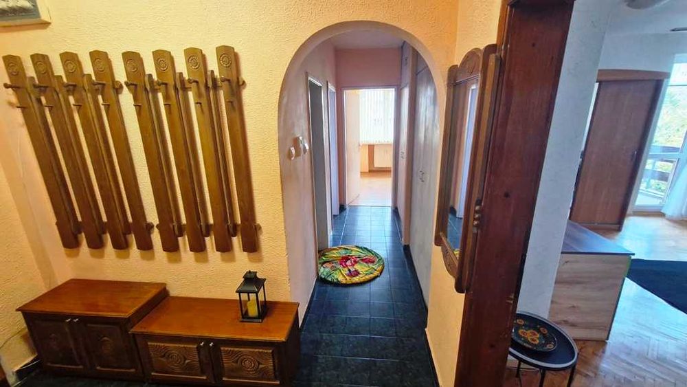 Давам под наем голям обзаведен тристаен Младост 2