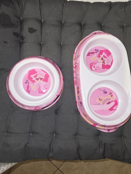 Ansamblu pentru hrana Pisicuțelor