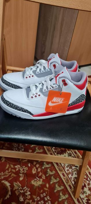 Air Jordan 3 Retro 'Fire Red' 2022