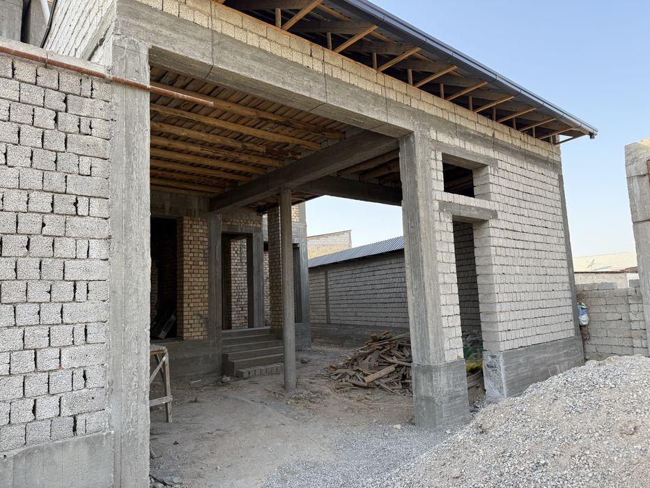 Yashnobod tumani gozal maxalasida 3,5 sotix karobka sotiladi