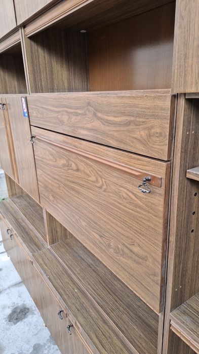 Стенка в гостиную и зал...Размер 355×230см