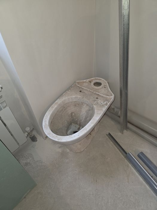 Продам строительный унитаз