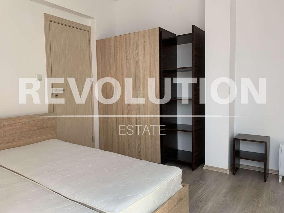 Дава се под наем Тристаен апартамент в Варна, Победа - 70 кв.м за 650 € - Снимка #3