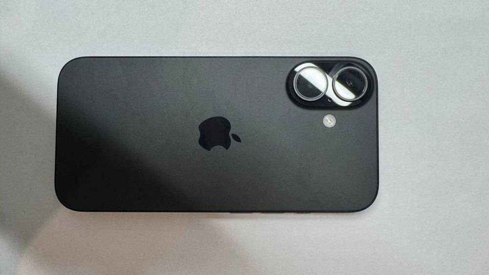 Apple iPhone 16 128 Gb (Астана, Уалиханова 13) л 801044