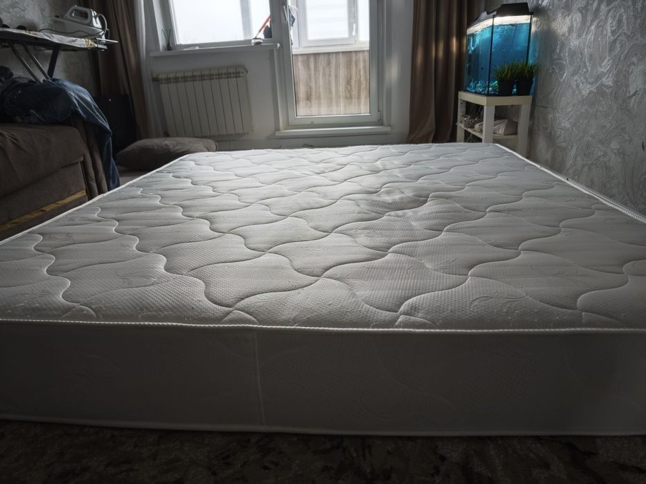 Матрас 180*200 см б/у