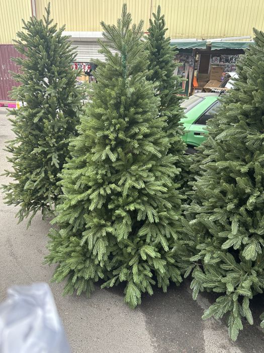 Искусственная ёлка премиум-класса литый на шарнире