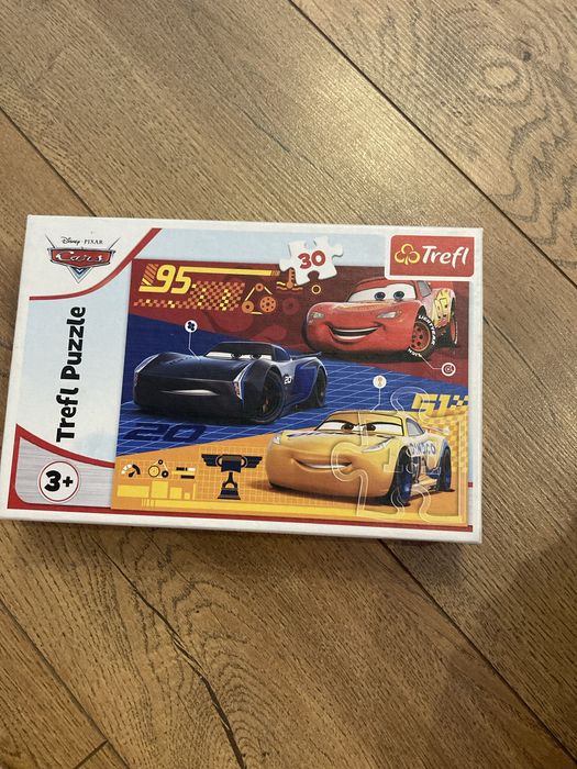 Пъзели 30 части marvel и други