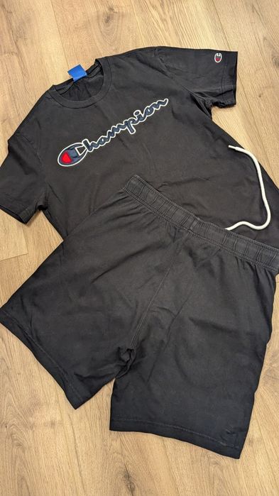 Тениска/къси панталони Champion 170 см.
