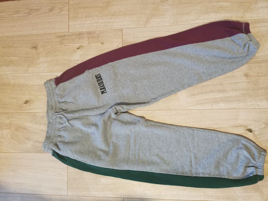 Pantaloni trening Pleasures, mediu