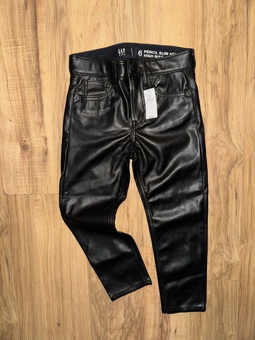 Детски панталон GAP