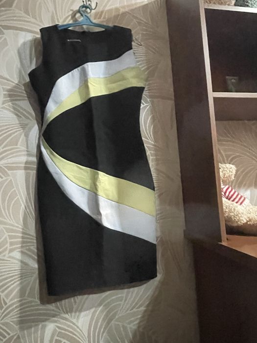 Женский пиджак и платья под пиджак б/у , турция , весений