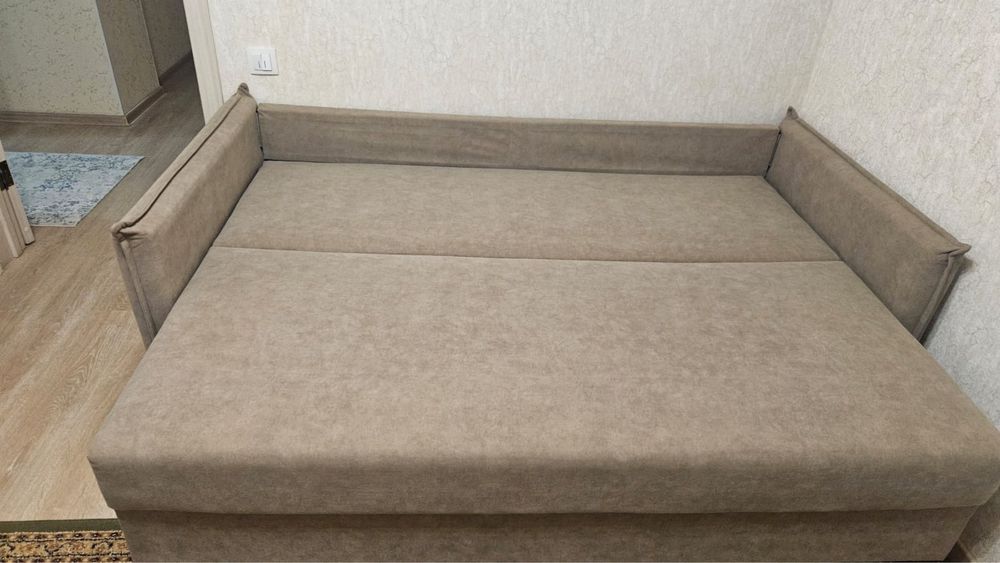 Диван в отличном состоянии