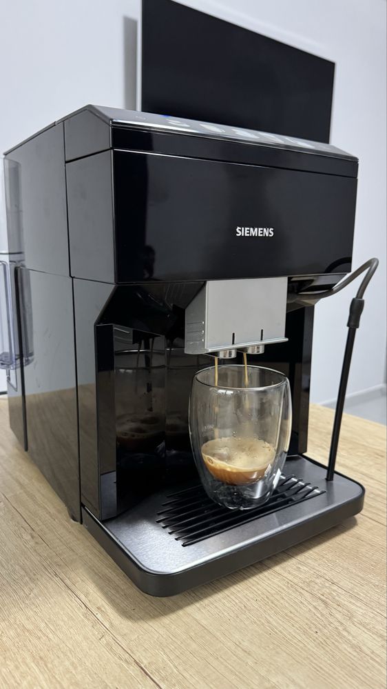 DE LUX - Espressor automat Siemens EQ 500 Classic Premium