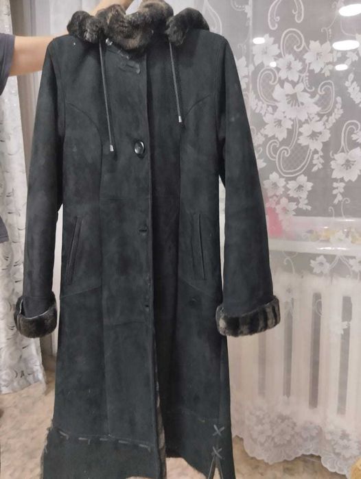 Продам натуральную дубленку