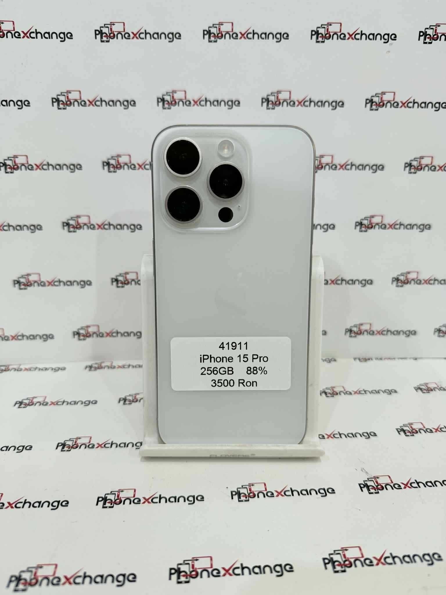 iPhone 15 Pro White Neverlocked 256GB