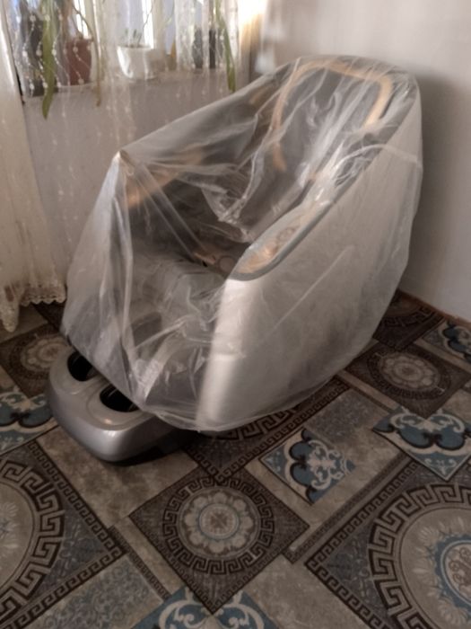 Massajni kreslo yangi