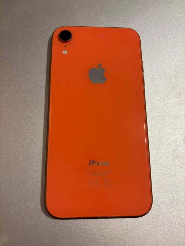 Iphone XR цвят Coral