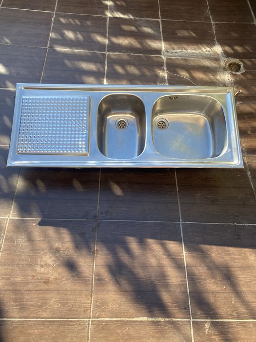 Chiuveta inox cu 2 cuve si blat