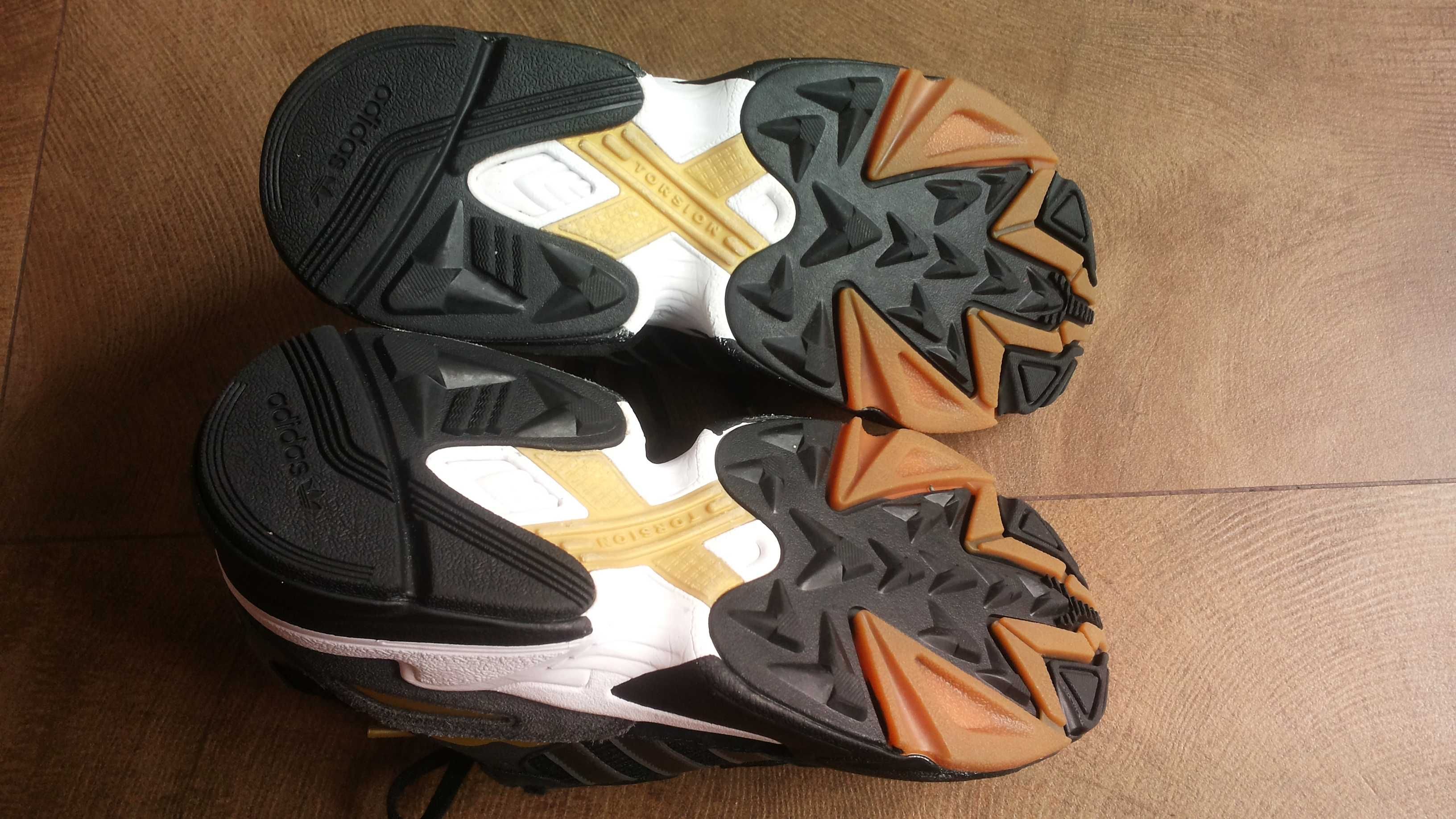 Adidas Yung-96 J Black Gray Gold Размер EUR 38/UK 5 маратонки 174-14-S