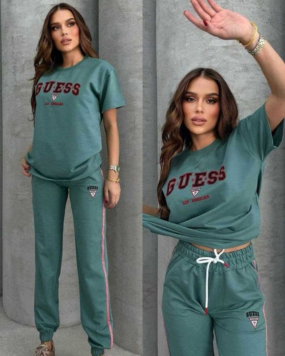 дамски спортни екипи