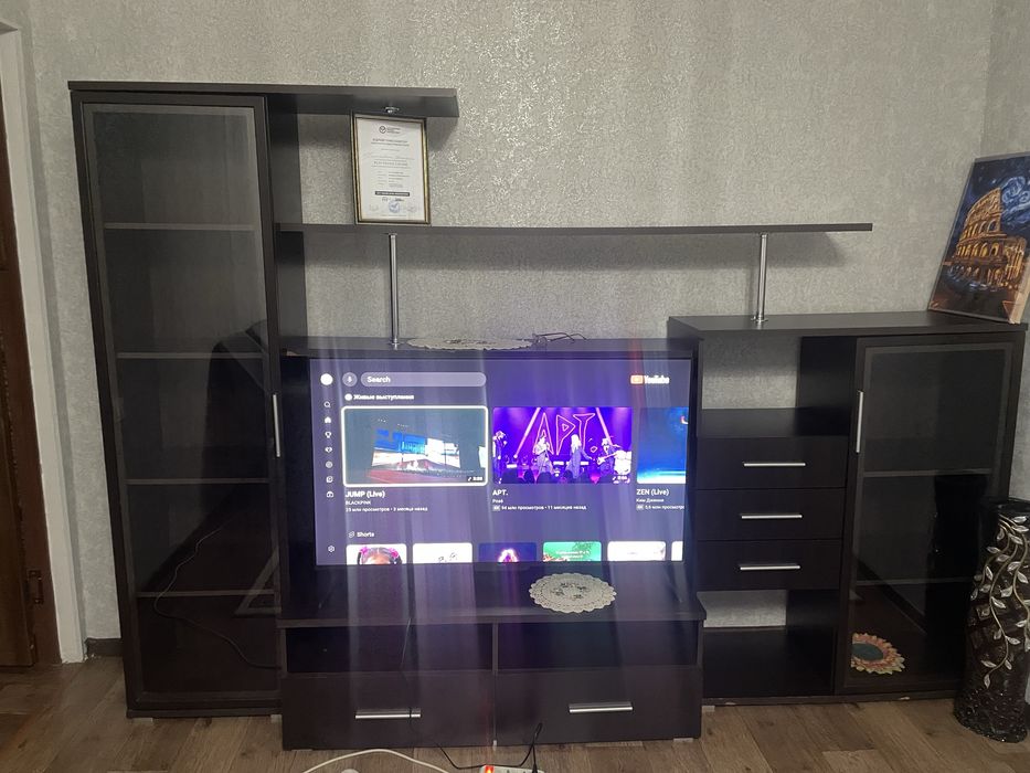 Стенка в гостиную