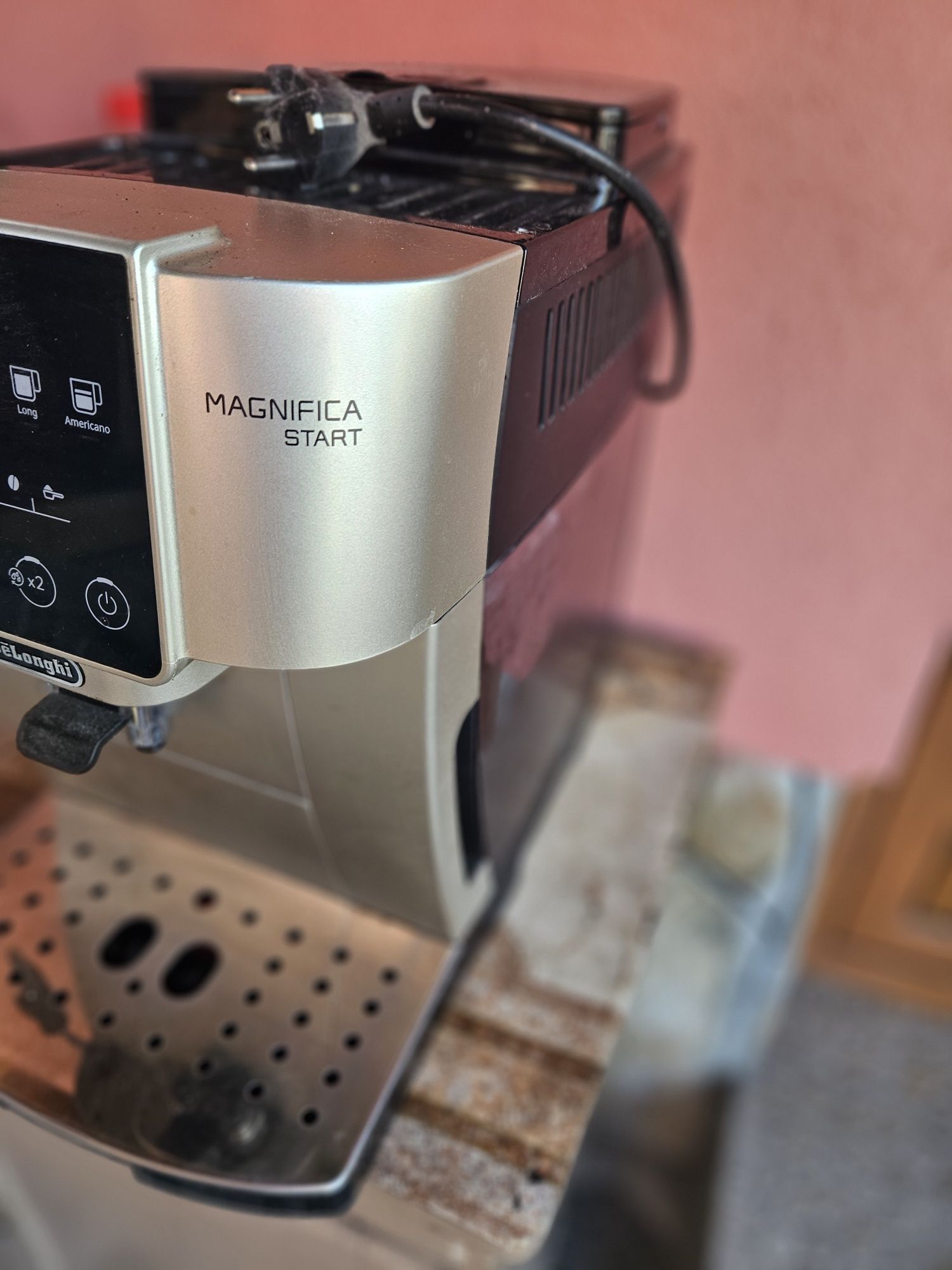 Кафе машина Робот Делонги