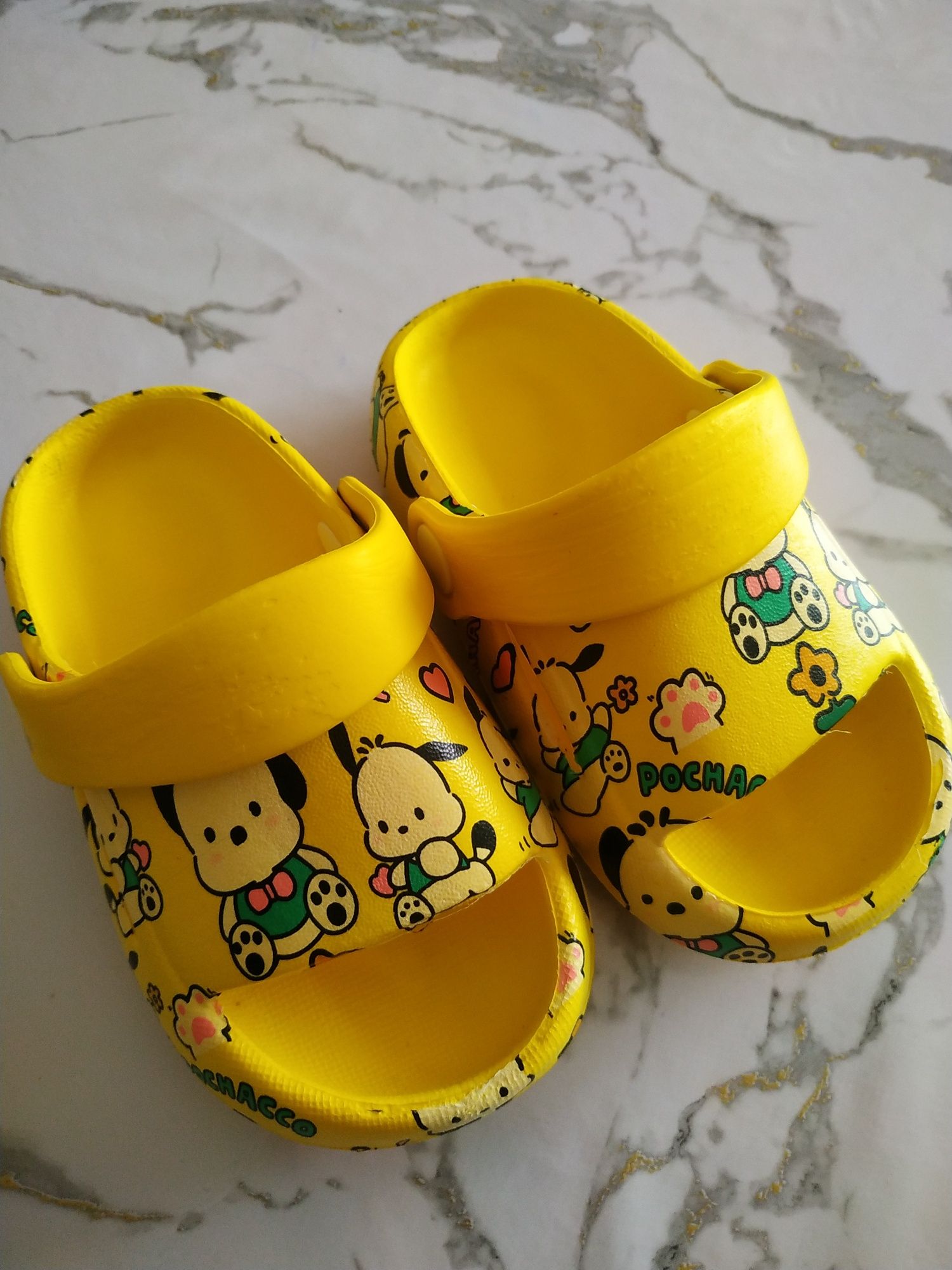 Обувь детская на 1-2 года
