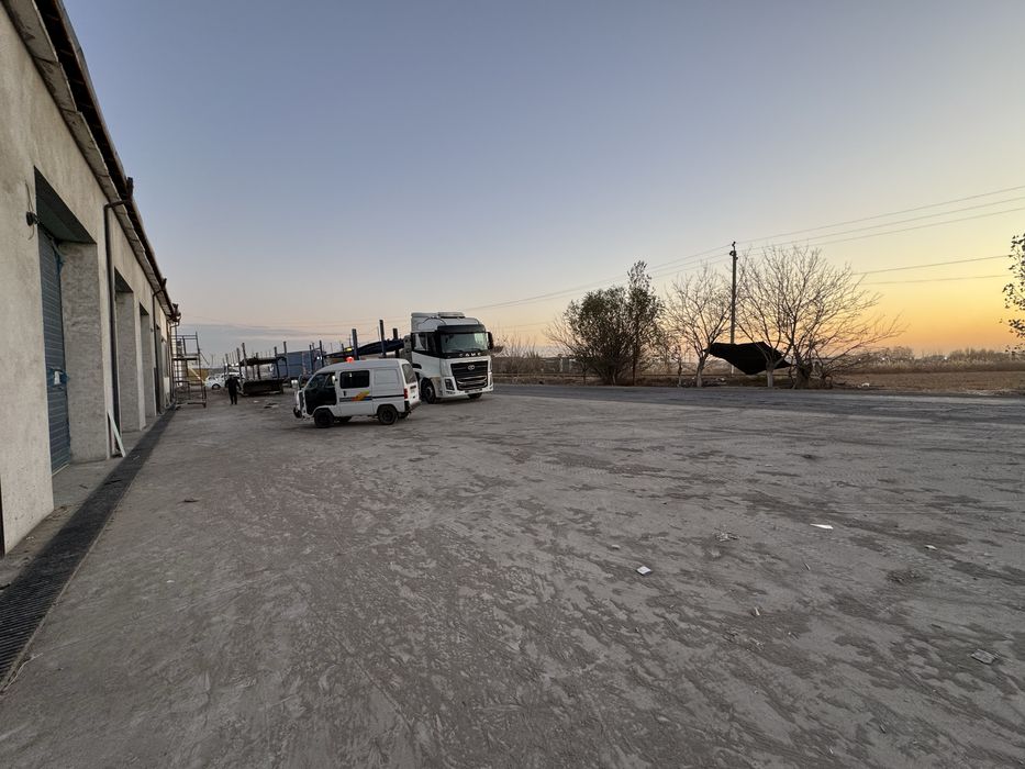 Ижарага йул устида дукон ё склад