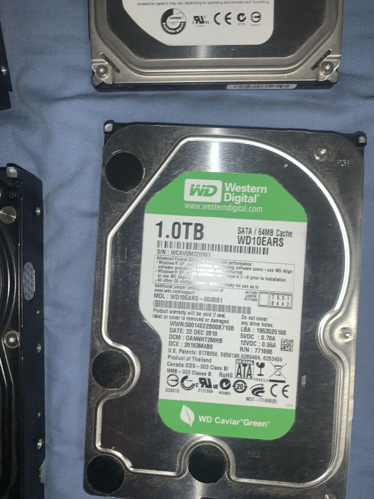 Hard disk-uri de 2 tb 1tb 750 gb 500gb 250gb 150gb