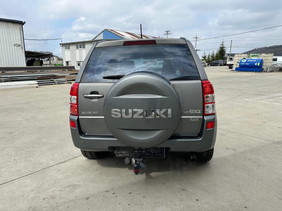Suzuki Grand Vitara Automat Gpl benzina navi piele