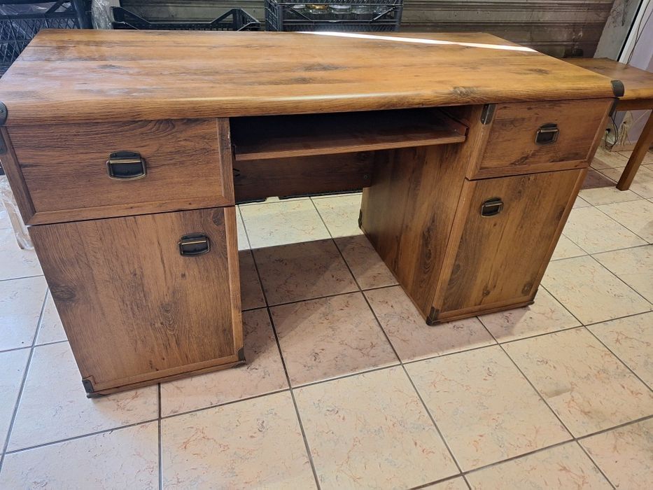 Масивно тежко офис бюро