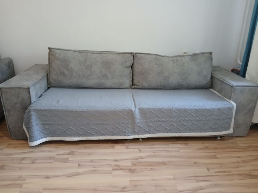 Продам диван и кресло