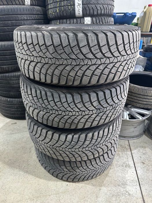 Зимни гуми KUMHO 235/45/19