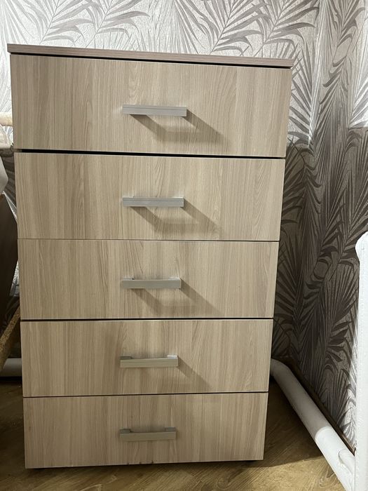 продам мебель , комод