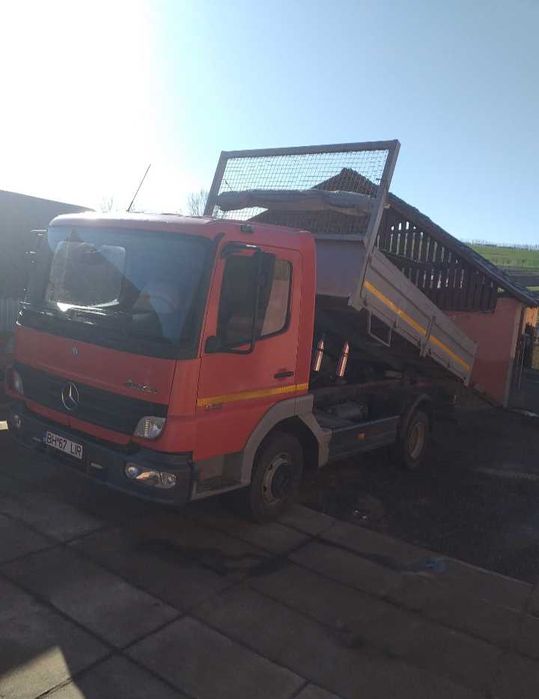 Transport cărbuni, lemne si diverse agregate.