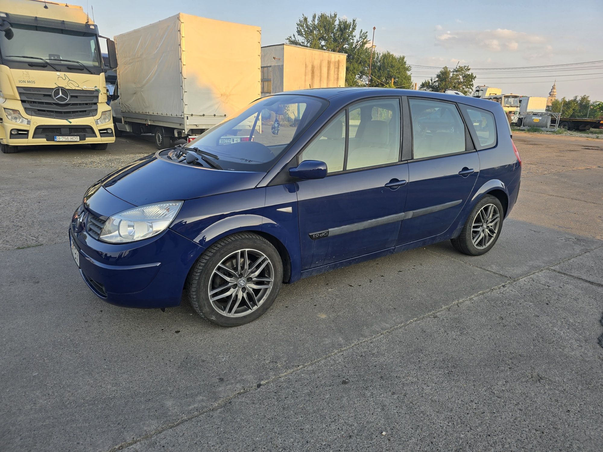 Renault Megane Scenic 2, 1.9 DCI, 7 locuri, 2004