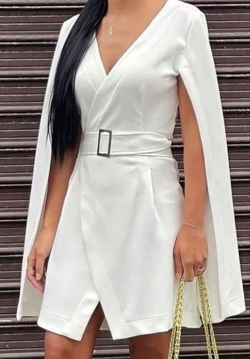 Официална бяла рокля