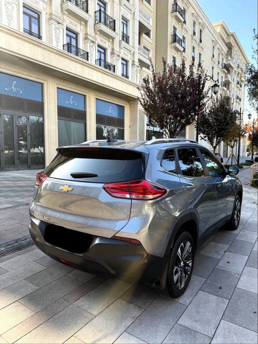 Tracker Premier 2021/2022 (China) 325T