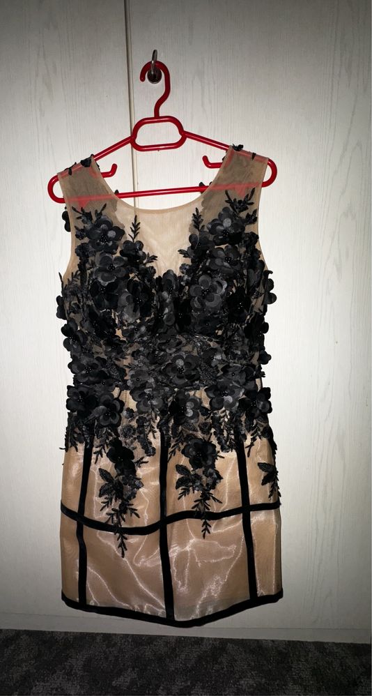 Rochie deosebita marimea s